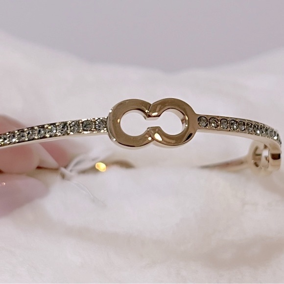 NWT Coach Gold-Tone Pave Op Art "C" Station Bangle Bracelet - Picture 4 of 17